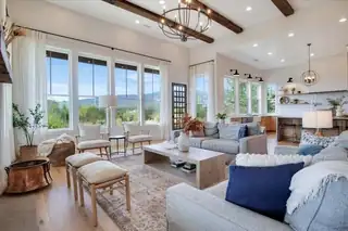 8 Vista La Madera 