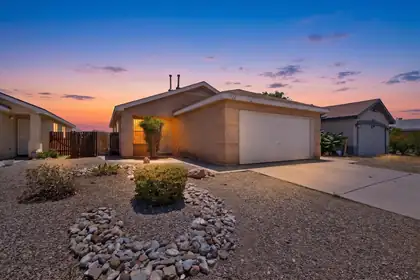 1922 Shadetree Drive SW, Albuquerque