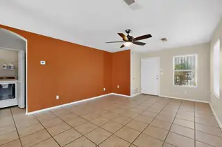 1922 Shadetree Drive SW 