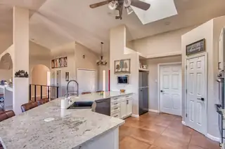 82 Camino Cerritos 
