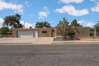 801 Monroe Street NE, Albuquerque