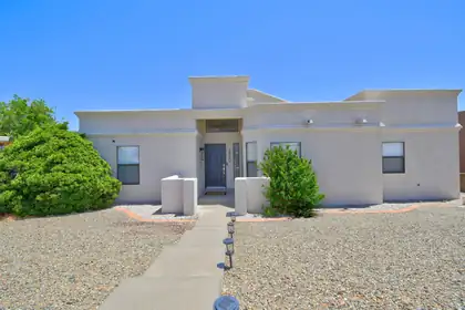 1820 Rosewood Avenue NW, Albuquerque