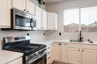 2419 Meadow Gate Trail SW 