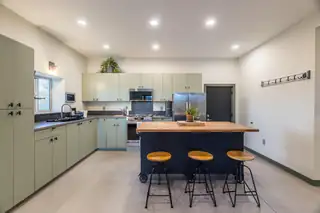 43 & 47 Camino Circular 
