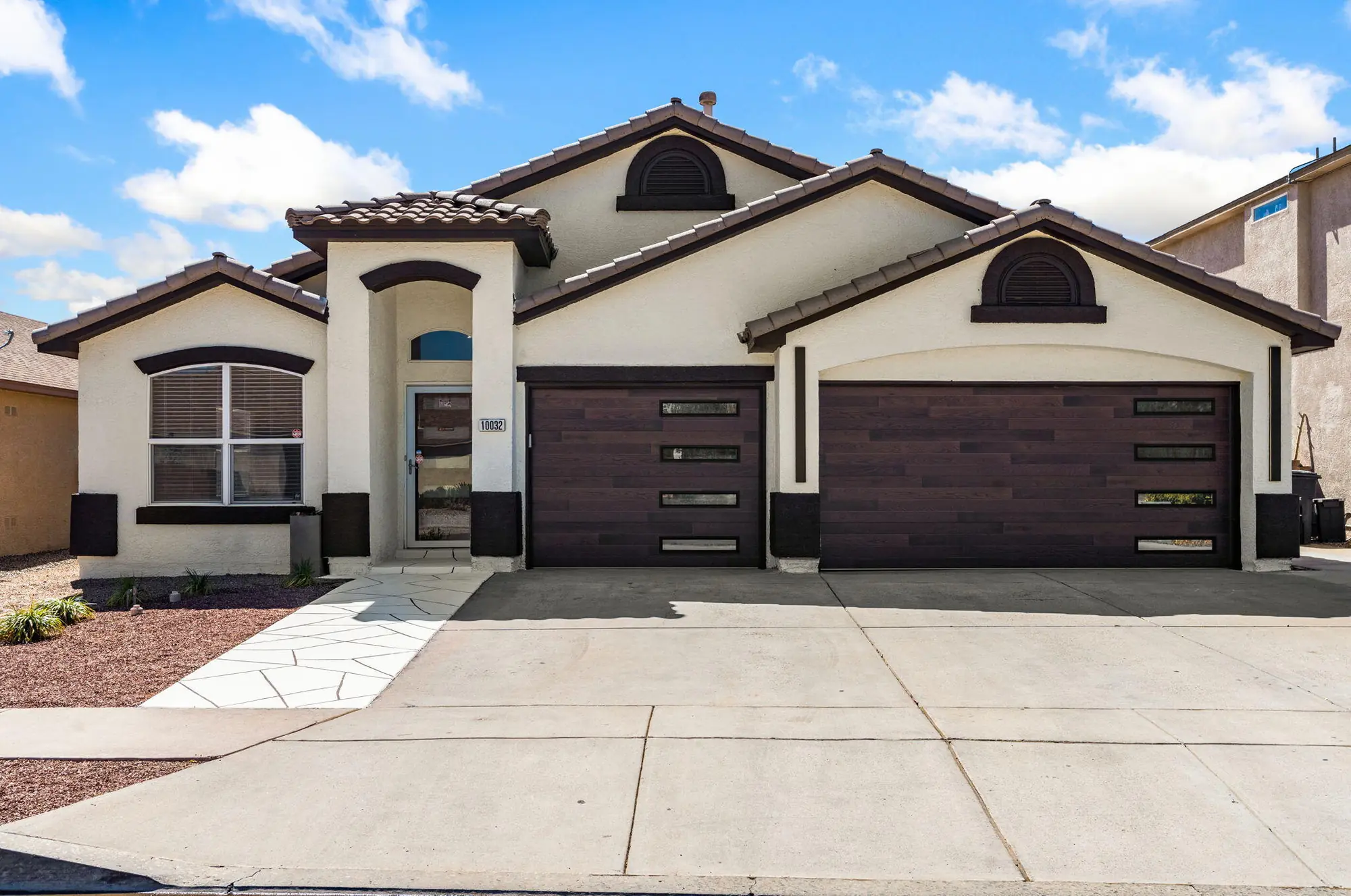 10032 Calle Bella NW