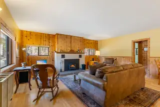 27 Horseshoe Trail 