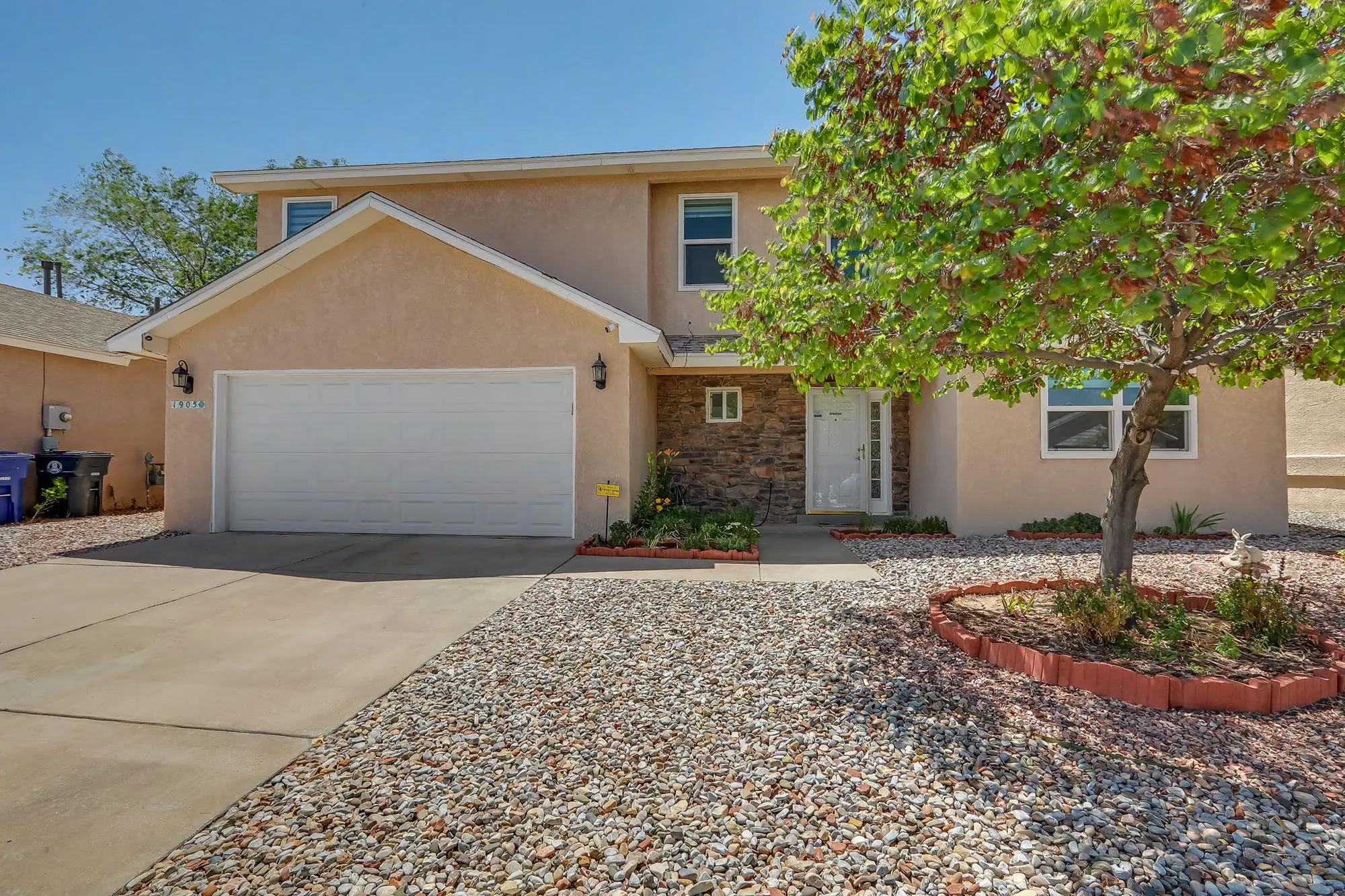 1905 Tierra Del Oso Place NW