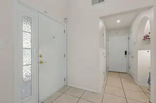 1905 Tierra Del Oso Place NW 