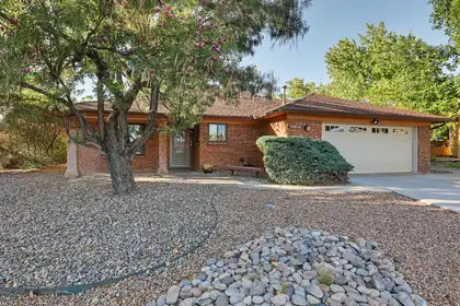 8813 Brandywine Road NE, Albuquerque