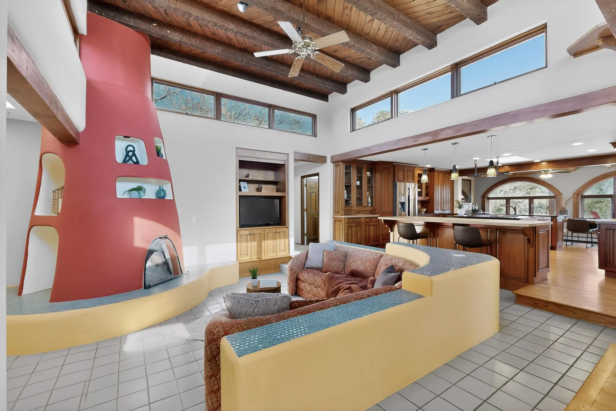 123 La Senda Road