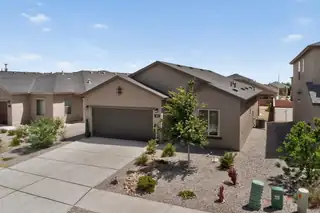 150 Spectrum Avenue SW 