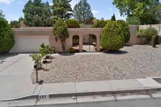 5813 La Madera Road NE 