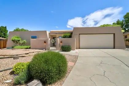 12113 El Dorado Place NE, Albuquerque