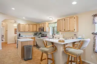 44 Arrowhead Drive 