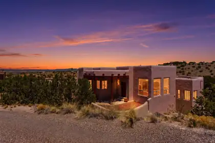 21 Vista De Oro, Placitas