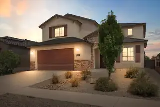 923 Zafiro Road SE 