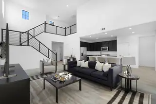 923 Zafiro Road SE 