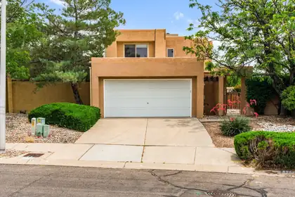 4922 Casa Del Oso NE, Albuquerque 