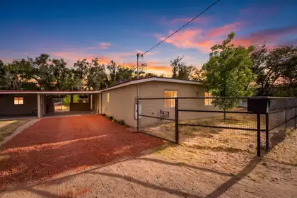 14 Square Deal Road, Belen