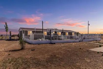 35 Tyler Loop, Moriarty