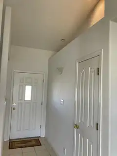 14 Lola Court 