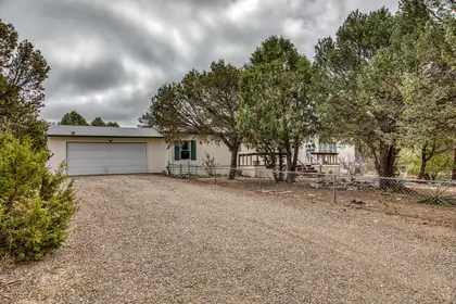 3 Franklin Court, Edgewood