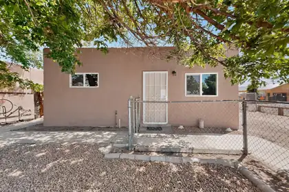 3216 Cypress Drive SW, Albuquerque 
