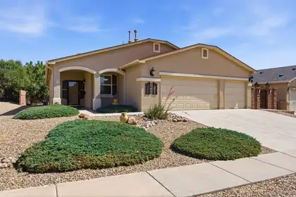 3420 Sun Mesa Street SW, Los Lunas