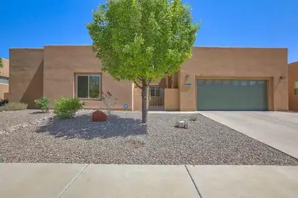 8904 Desert Rain Road NW, Albuquerque
