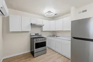 425 Sunset Road SW 
