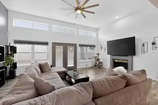 233 Nicklaus Drive SE 