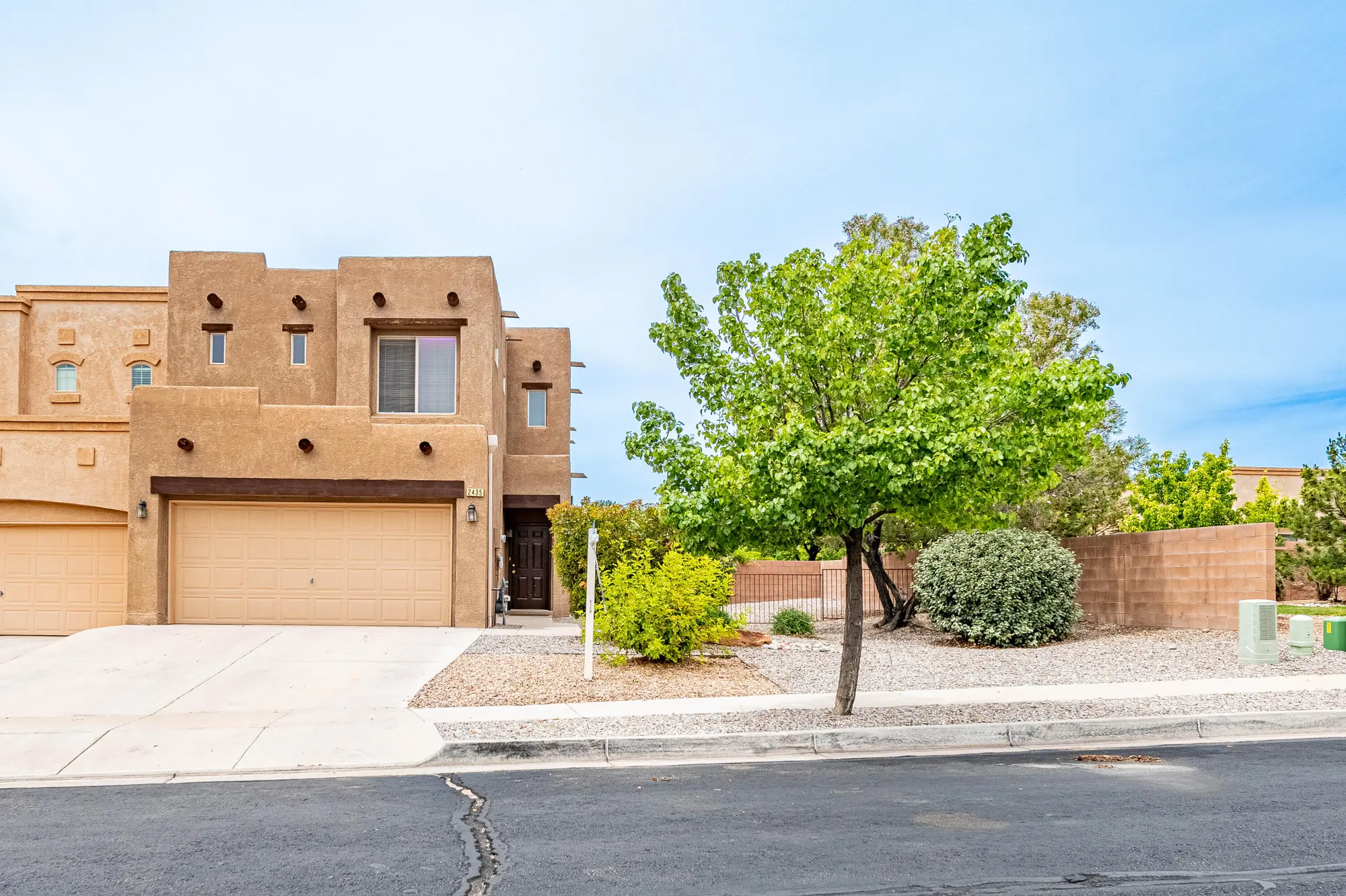 2435 Pelizzano Drive SE