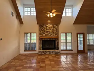 16 Vista Encantada Drive 