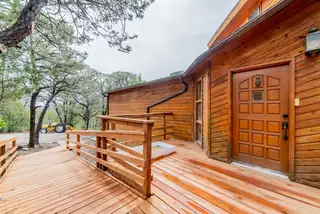 60 Sandia Haven Drive 