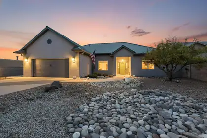 6812 Nagoya Road NE, Rio Rancho