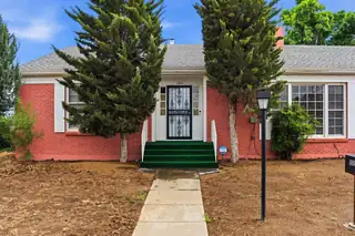 1515 W Reinken Avenue 