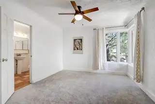 510 Camino De La Sierra NE 