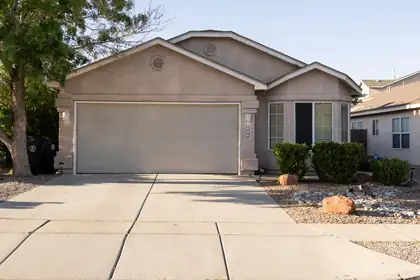 6243 Calle Feliz NW, Albuquerque
