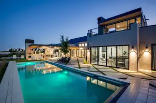 1524 W Ella Drive 