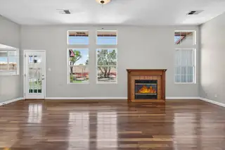 2413 Agua Fria Drive NE 