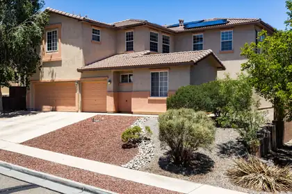 7123 Tree Line Avenue NW, Albuquerque