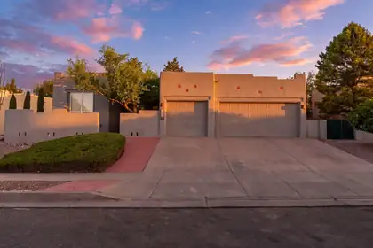4331 Dry Creek Place NW, Albuquerque