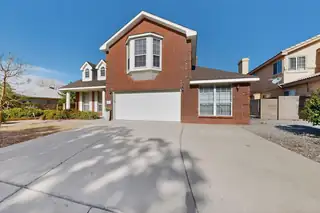 8401 Calle Adolanto NE 