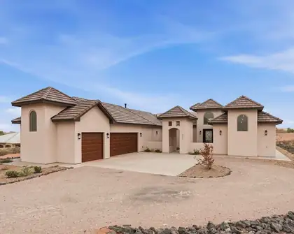 2021 Santa Ana Road NE, Rio Rancho