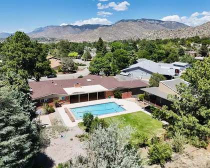 1634 Sagebrush Trail SE, Albuquerque