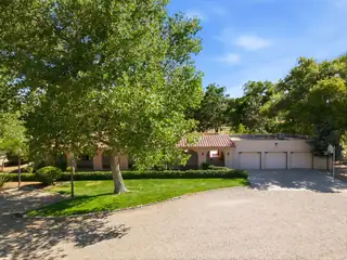 8805 Rio Grande Boulevard NW 