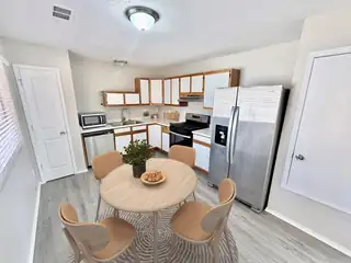 1780 Jeffrey Road NE 