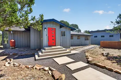 208 Sangre De Cristo Circle, Tijeras 