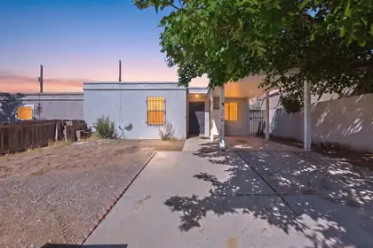 123 Merlida Court SW, Albuquerque 