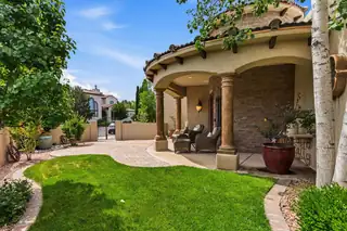 8219 Desert Poppy Lane NE 